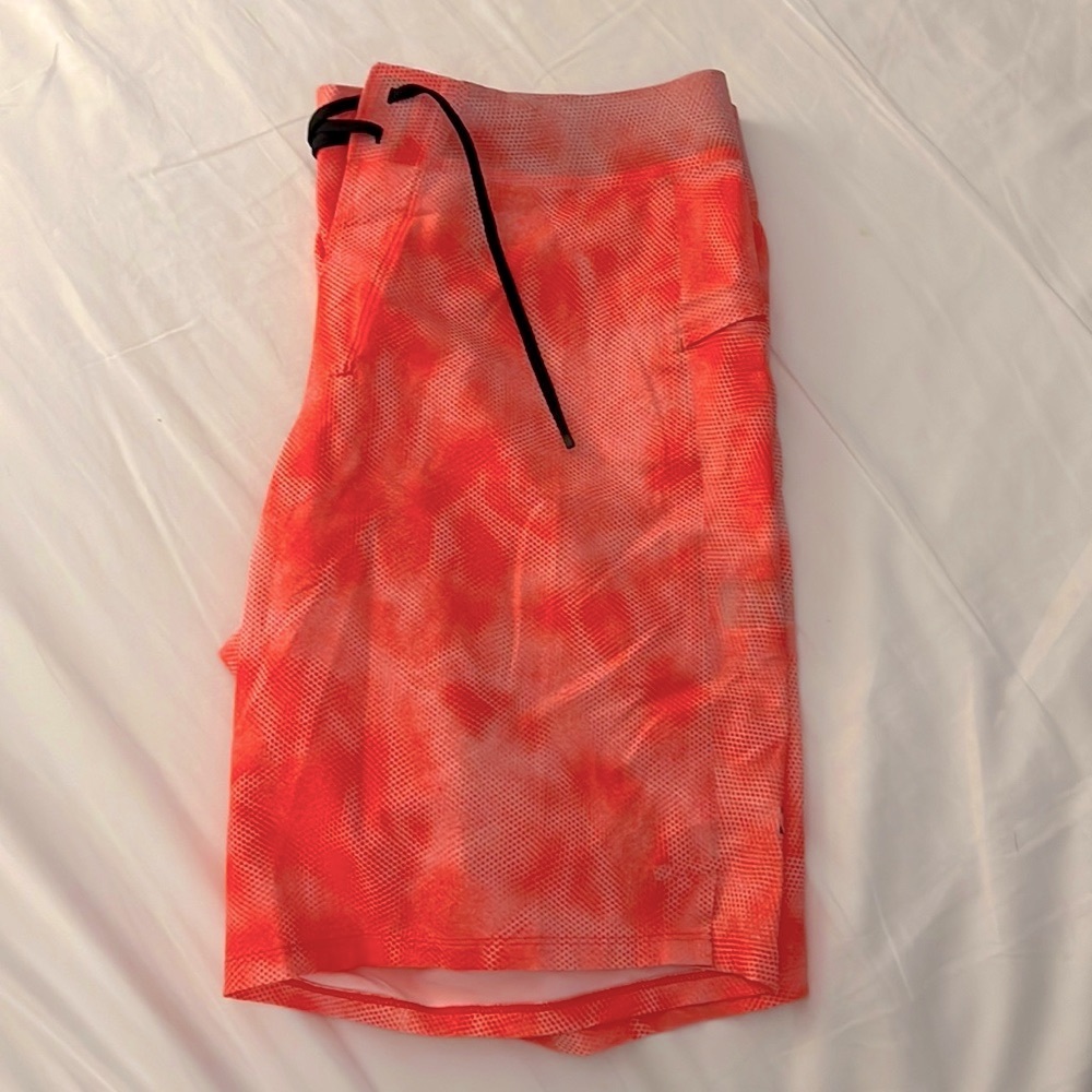 Mens Lululemon Swim Trunks! Size 34 - never been worn. Hot pink/Salmon color
